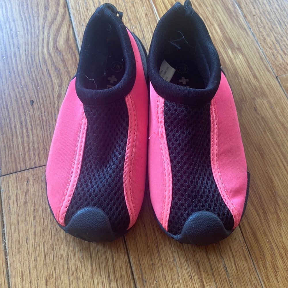 Almost new water shoes